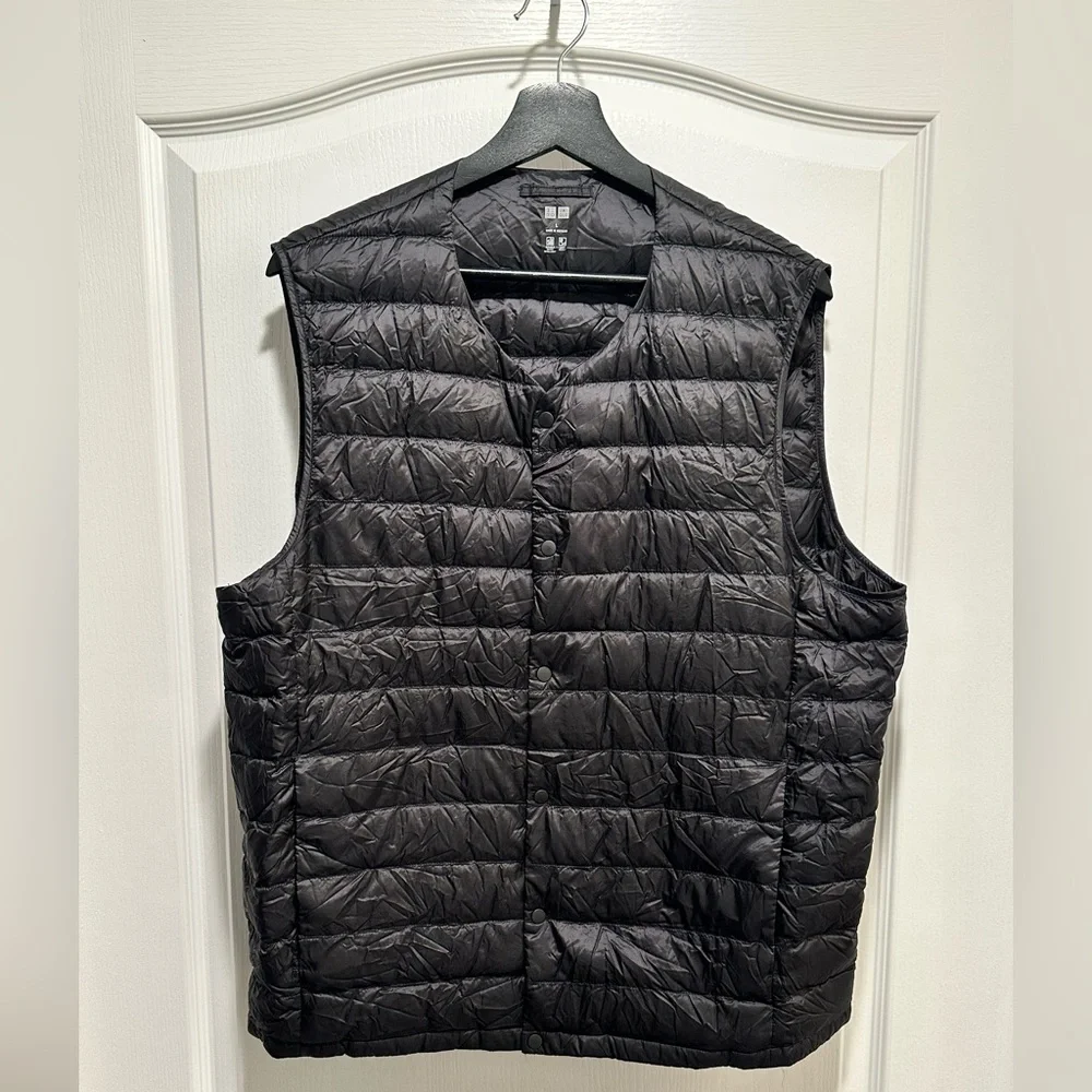 UNIQLO PUFFTECH Compact Black Ultra lightweight Men’s Vest w/ Pouch, Size: Large